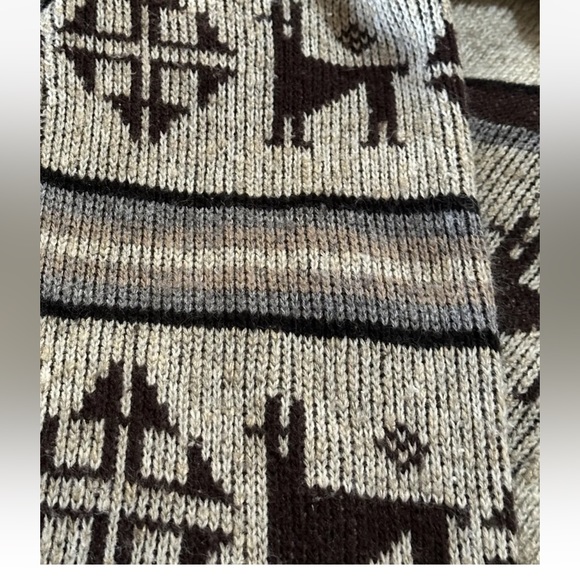 Vtg 70s Dimensions by Milford Collared Aztec Llama Long Thick Cardigan Large - Picture 11 of 13